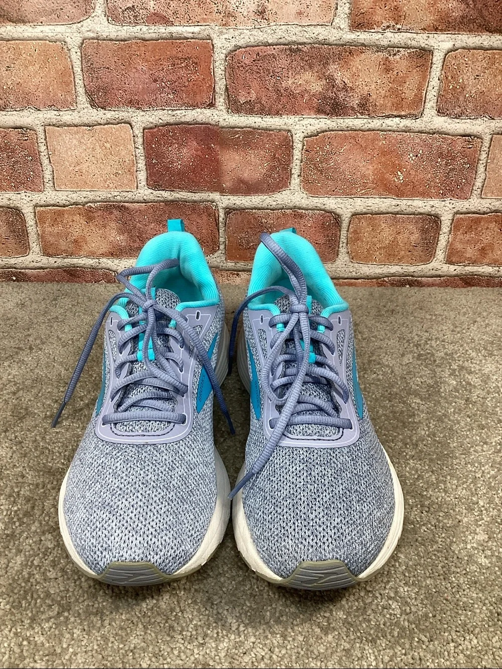 Brooks Anthem 3 Women’s running shoes sneakers size 8.5